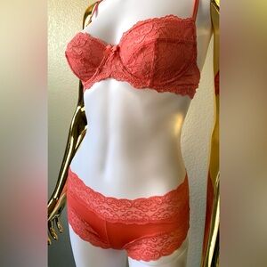 NWOT Gilligan & O’Malley lace bra set 34A coral orange balconette & S panties